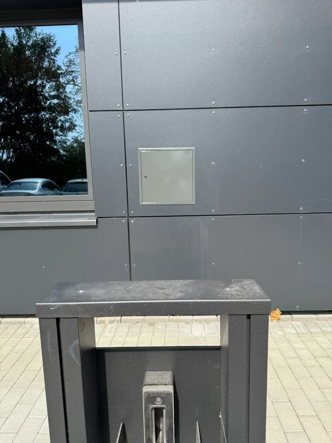Sanny Malik Dienstleistungsservice - Renovierungs- und Gartenarbeiten - Gehweg