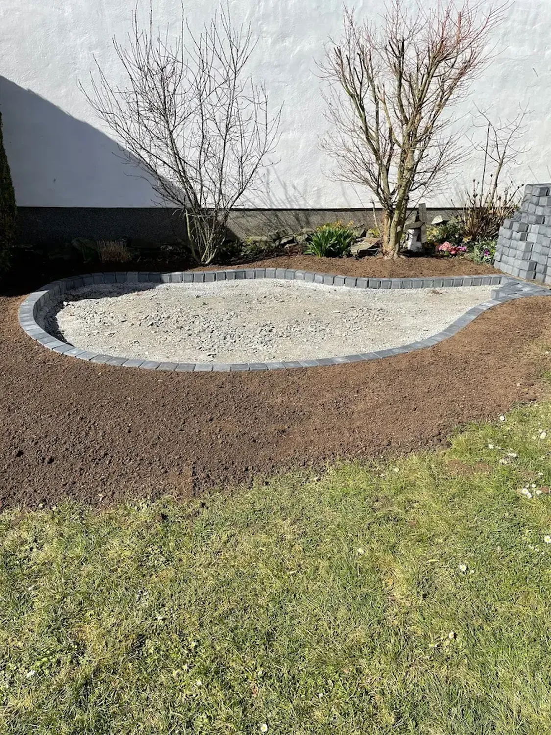 Sanny Malik Dienstleistungsservice - Renovierungs- und Gartenarbeiten - Gartenrenovierung