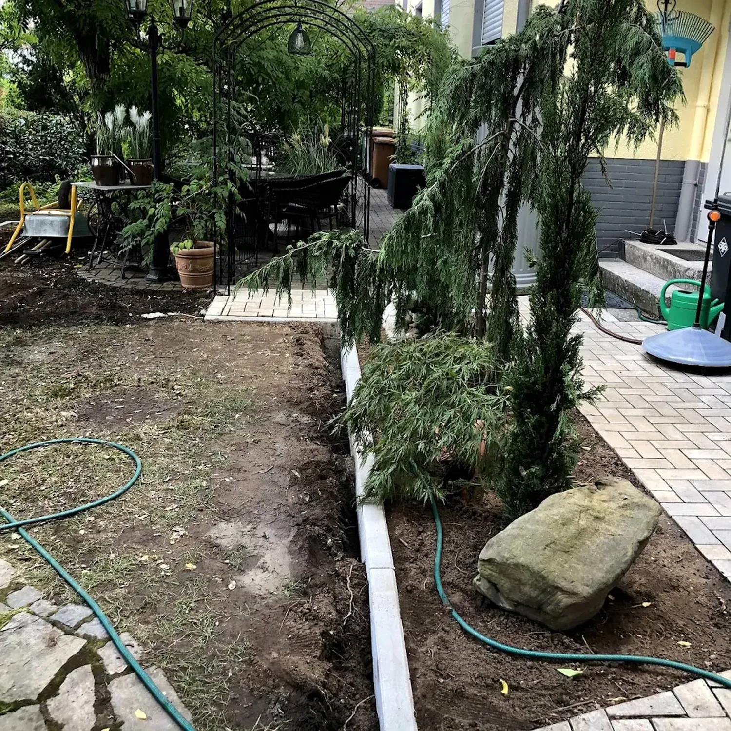 Sanny Malik Dienstleistungsservice - Renovierungs- und Gartenarbeiten - Garten